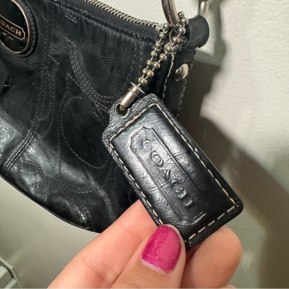 Coach Signature  Patent Leather Hobo Handbag Purse Black Embossed F15141 - Picture 8 of 9